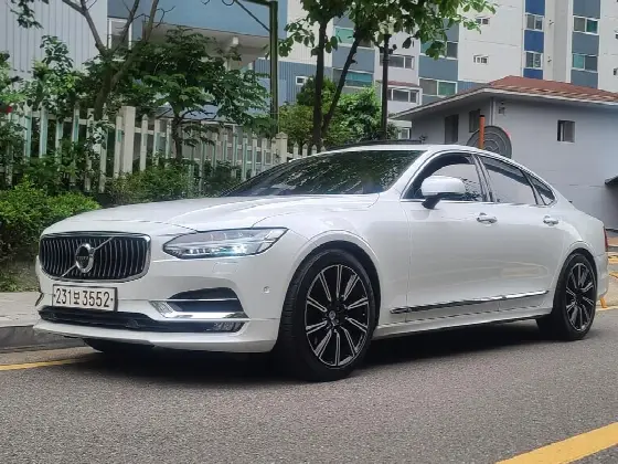 2019 Volvo S90 T5 Inscription
