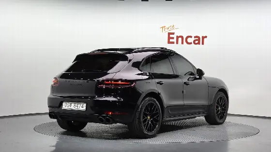 2017 Porsche Macan 3.0 GTS
