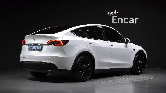 2021 Tesla Model Y Long Range AWD