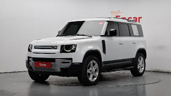 2023 Land Rover Defender 110 D250 SE