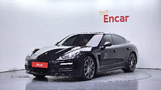 2016 Porsche Panamera 3.6 AWD Edition