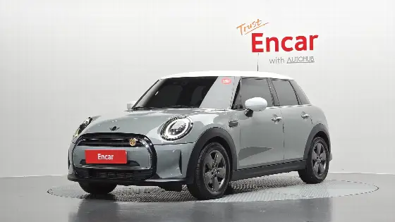 2021 Mini Cooper 5Door Classic