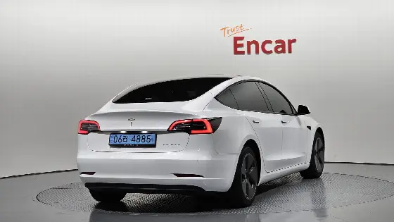 2021 Tesla Model 3 Long Range AWD