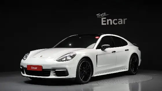 2017 Porsche Panamera 2.9 4S