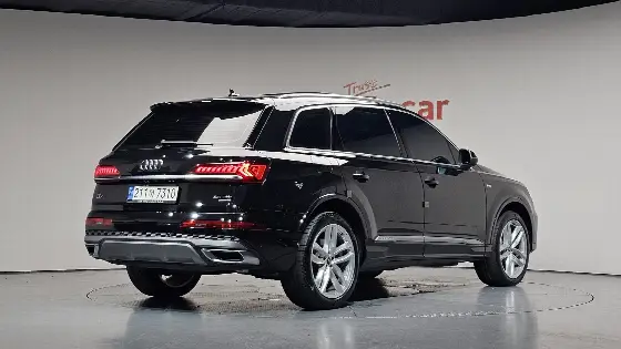 2023 Audi Q7 45 TDI Quattro Premium