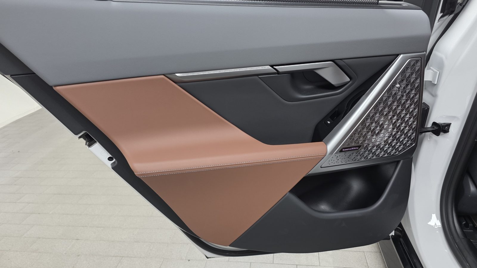2025 BMW 5-Series