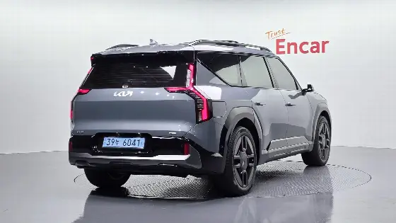 2025 Kia EV9 Long Range 4WD