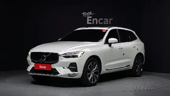 2022 Volvo XC60 B6 Inscirtion