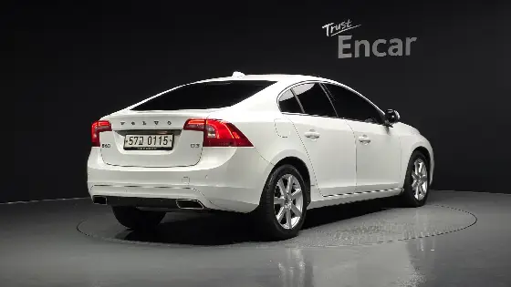 2016 Volvo S60 D3