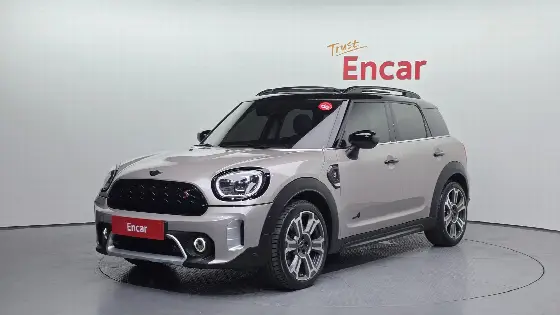 2023 Mini Countryman ALL4 Classic Launch Pack