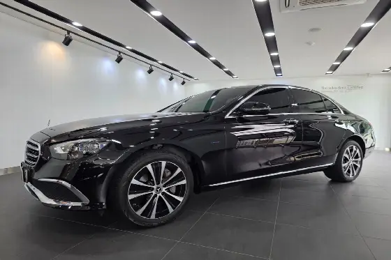 2021 Mercedes-Benz E-Class E300e 4MATIC Exclusive