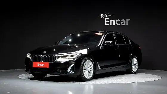 2021 BMW 5-Series 523d Luxury