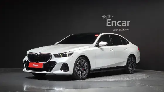 2025 BMW 5-Series 530i xDrive M Sport Pro Special Edition