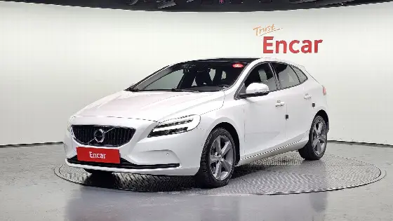 2017 Volvo V40 D3