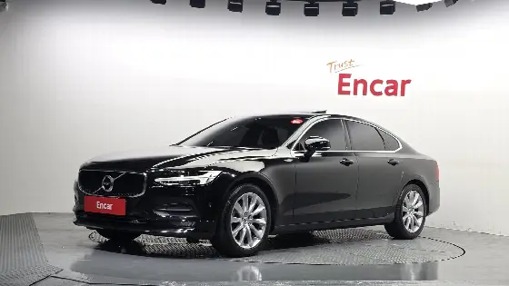 2017 Volvo S90 T5 Momentum