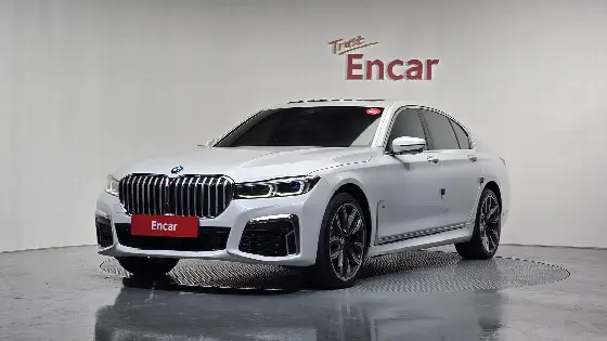 2020 BMW 7-Series 740i M Sport