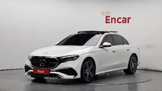 2025 Mercedes-Benz E-Class E200 AMG Line