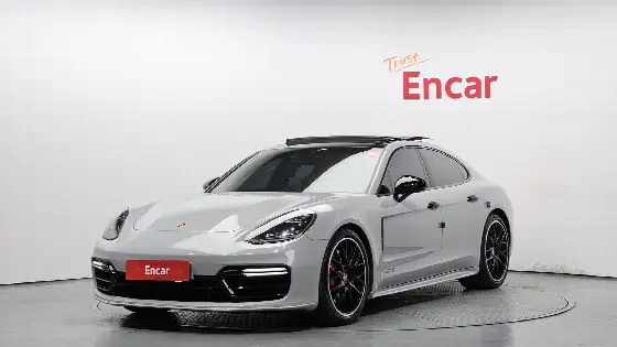 2019 Porsche Panamera 4.0 GTS