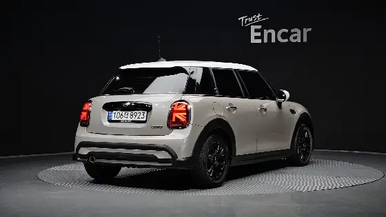 2023 Mini Cooper 5Door Classic