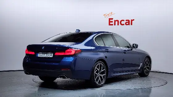 2021 BMW 5-Series 530i M Sport Package