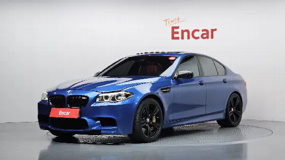 2016 BMW M5 M5 Sedan