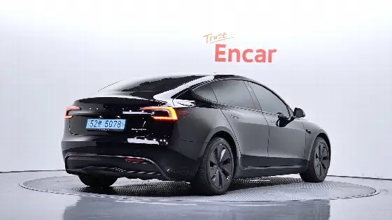 2024 Tesla Model 3 Long Range AWD