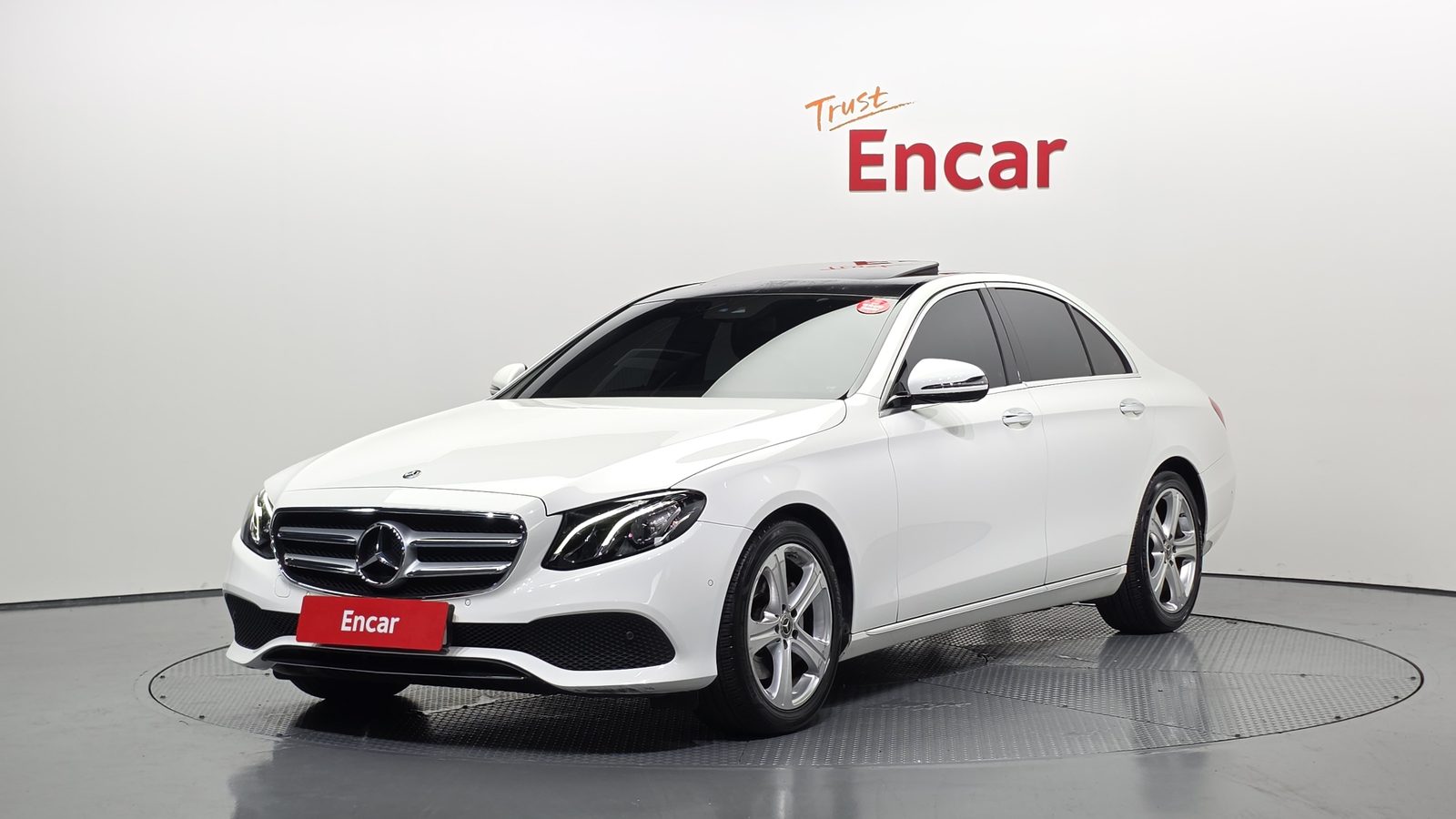 2018 Mercedes-Benz E-Class