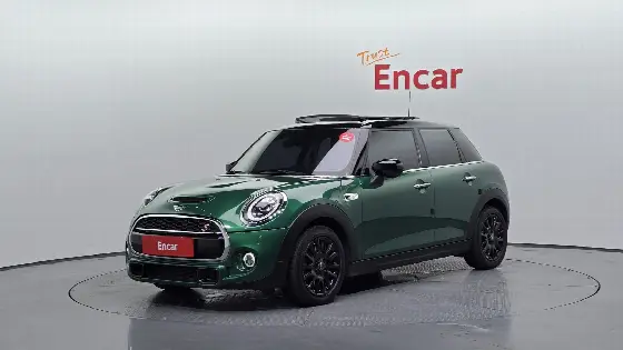 2019 Mini Cooper 5Door Standard