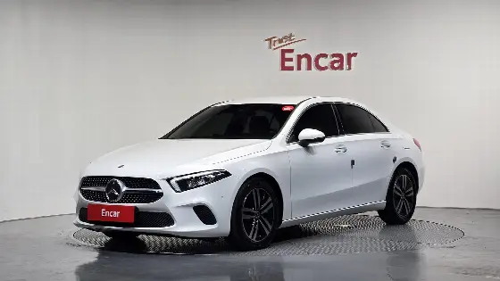 2022 Mercedes-Benz A-Class A220 Sedan