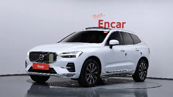 2023 Volvo XC60 B5 Ultimate Bright