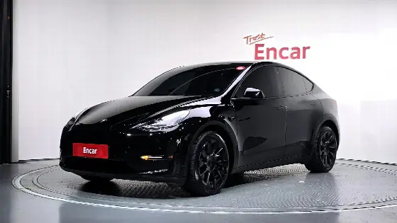 2022 Tesla Model Y Long Range AWD