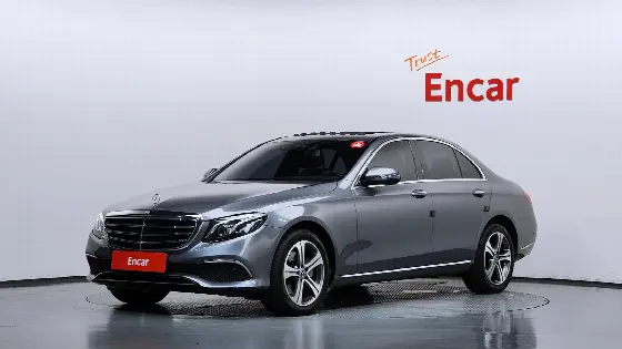 2018 Mercedes-Benz E-Class E220d 4MATIC Exclusive