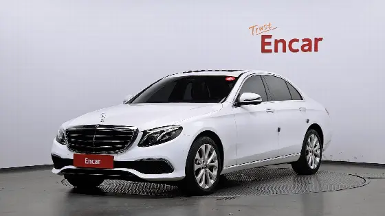 2019 Mercedes-Benz E-Class E220d 4MATIC Exclusive