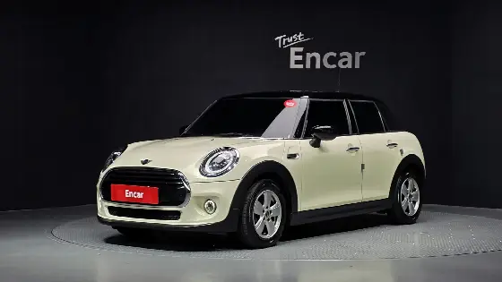 2019 Mini Cooper 5Door Standard