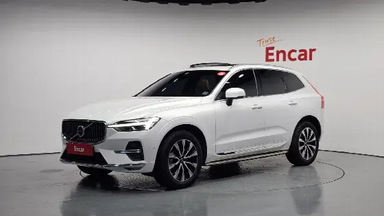 2024 Volvo XC60 B5 Ultra Bright