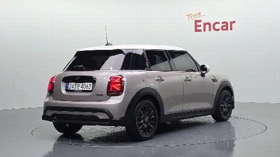 2023 Mini Cooper 5Door Classic