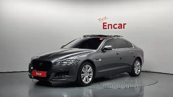 2017 Jaguar XF 20d Portfolio