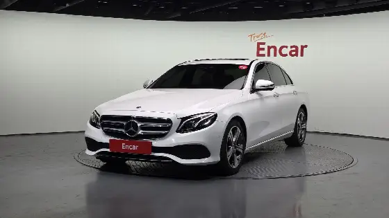 2020 Mercedes-Benz E-Class E300 Avantgarde