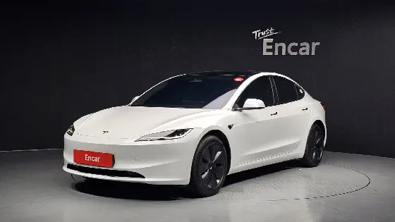 2024 Tesla Model 3 RWD