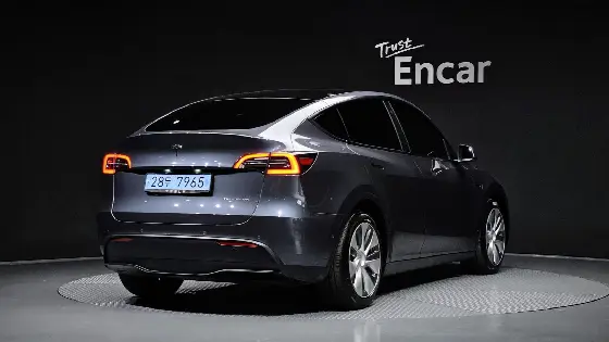 2021 Tesla Model Y Long Range AWD
