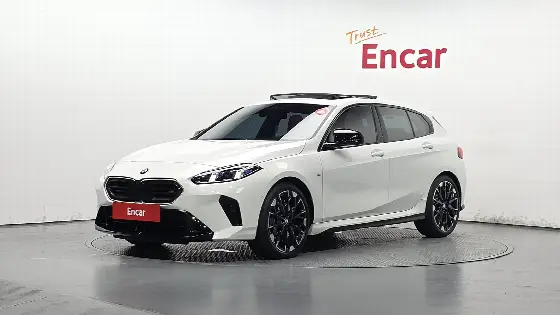2025 BMW 1-Series M135 xDrive