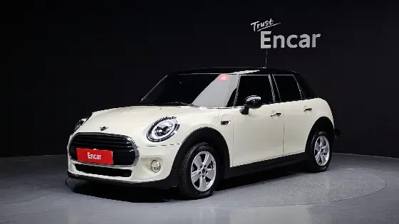 2019 Mini Cooper 5Door Standard