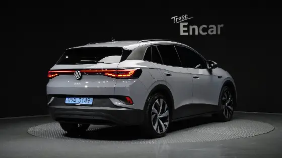 2023 Volkswagen ID.4 Pro