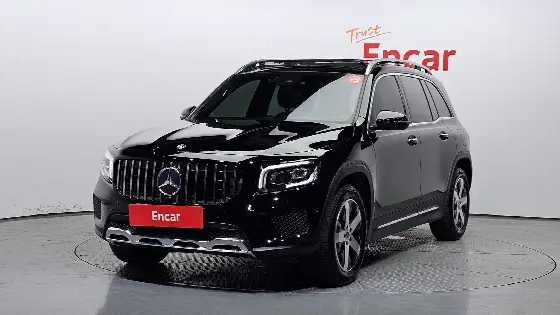 2020 Mercedes-Benz GLB-Class GLB220
