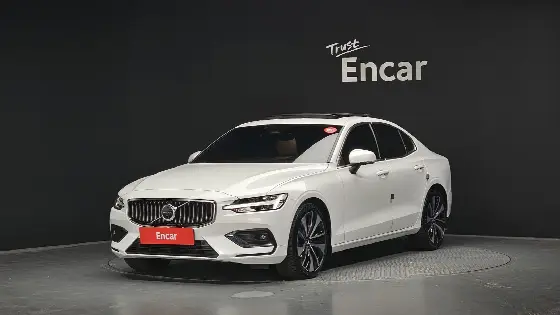2024 Volvo S60 B5 Ultimate Bright
