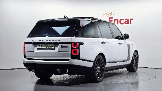 2017 Land Rover Range Rover 4.4 SDV8 Vogue SE LWB DIESEL