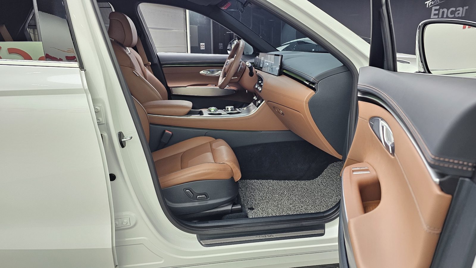 2025 Genesis GV70