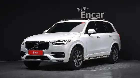 2017 Volvo XC90 D5 Momentum