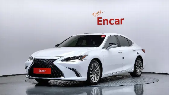2023 Lexus ES Executive