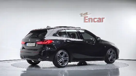 2021 BMW 1-Series 120i M Sports